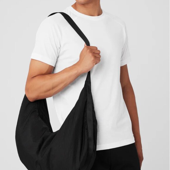 NEW ALO Yoga Om The Go Gym Sling Bag Black - Picture 5 of 6